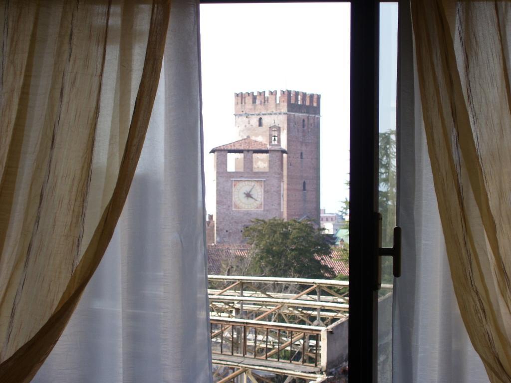 Bed and Breakfast La Boheme Verona Zimmer foto